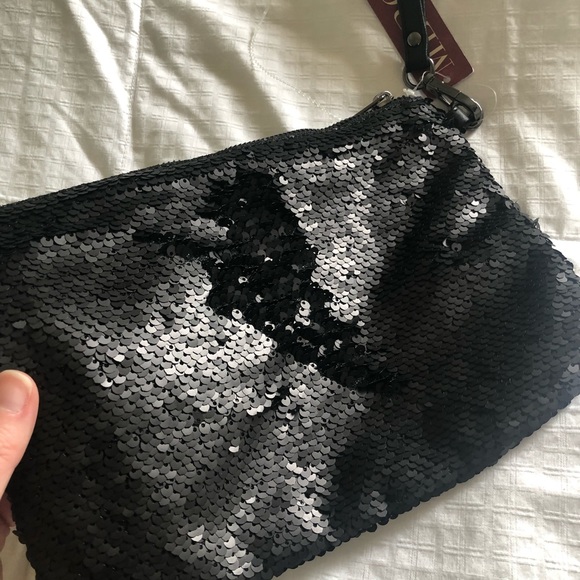 Black Sequin Clutch - Picture 4 of 5